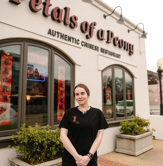 Little Petals Restaurant scene 9